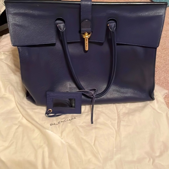 Balenciaga navy blue tote with mirror. - Picture 1 of 4